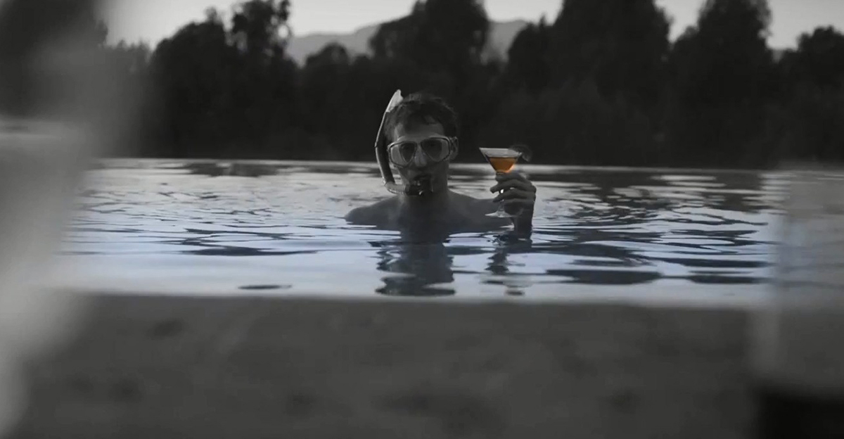 Escena 1 MUCHO RUIDO Y POCAS NUECES